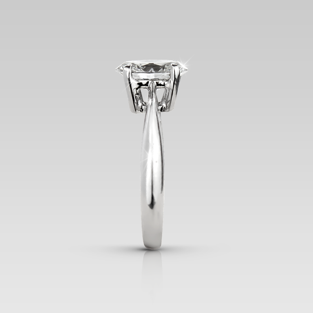 Anillo de Compromiso Solitario Especial • Oval