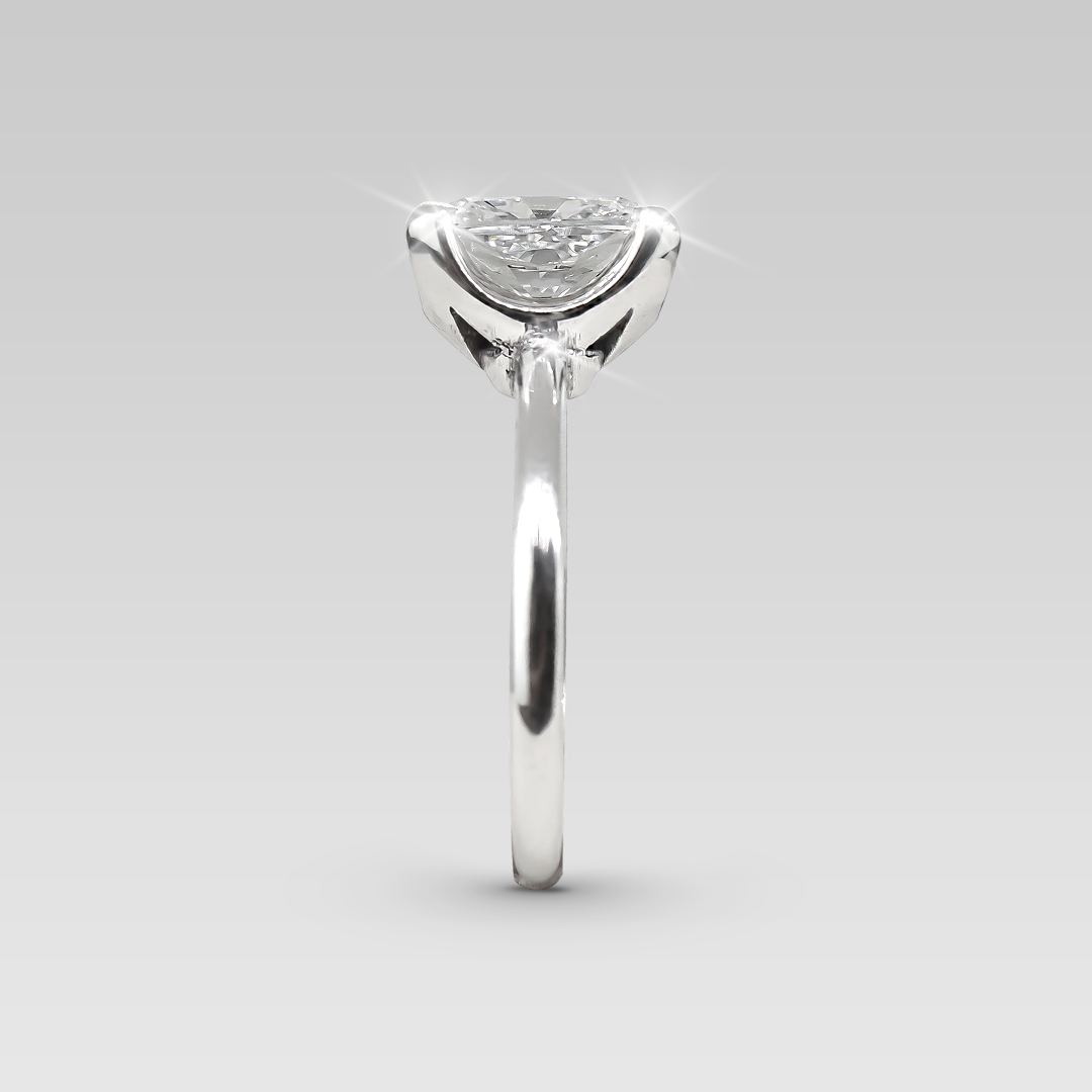 Anillo de Compromiso Solitario • Cushion 2 carats