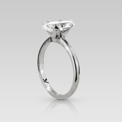 Anillo de Compromiso Solitario Adamant • Marquise