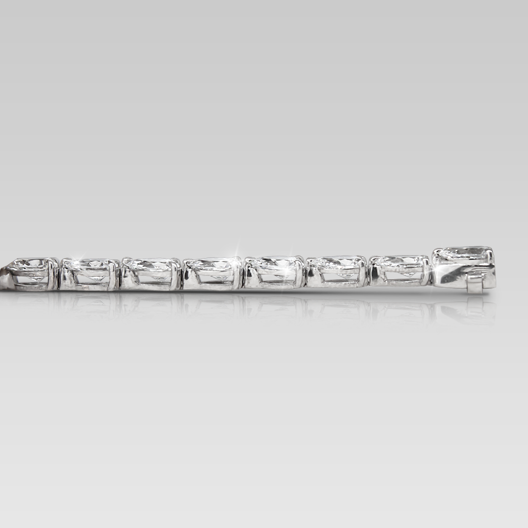 Tennis Bracelet • Corte Pear 25 Brillantes