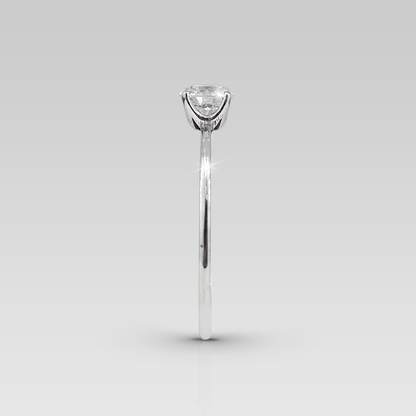 Anillo de Compromiso Solitario Adamant Petit • Round