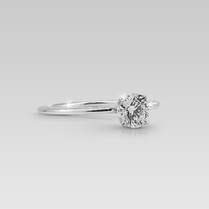 Anillo de Compromiso Solitario Adamant Petit • Round