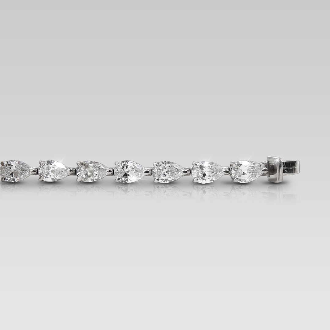 Tennis Bracelet • Corte Pear 25 Brillantes
