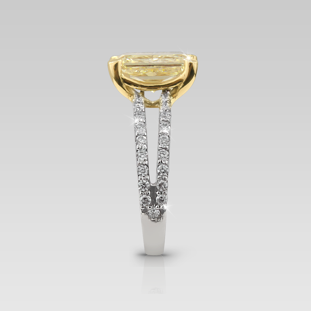 Anillo de Compromiso Diana Fancy