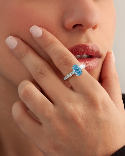 Anillo de Compromiso Eiffel Fancy