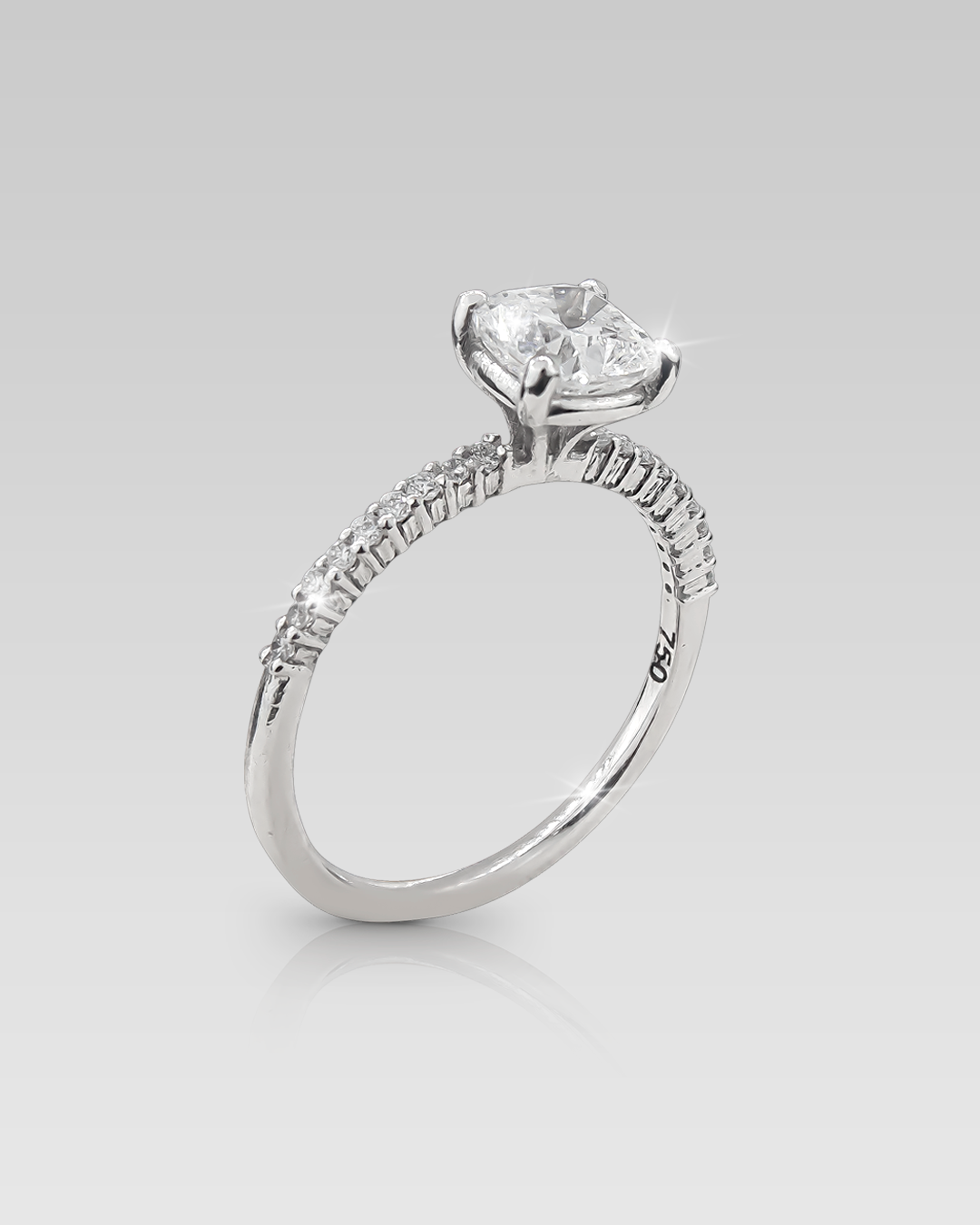 Anillo de Compromiso Grace • Cushion