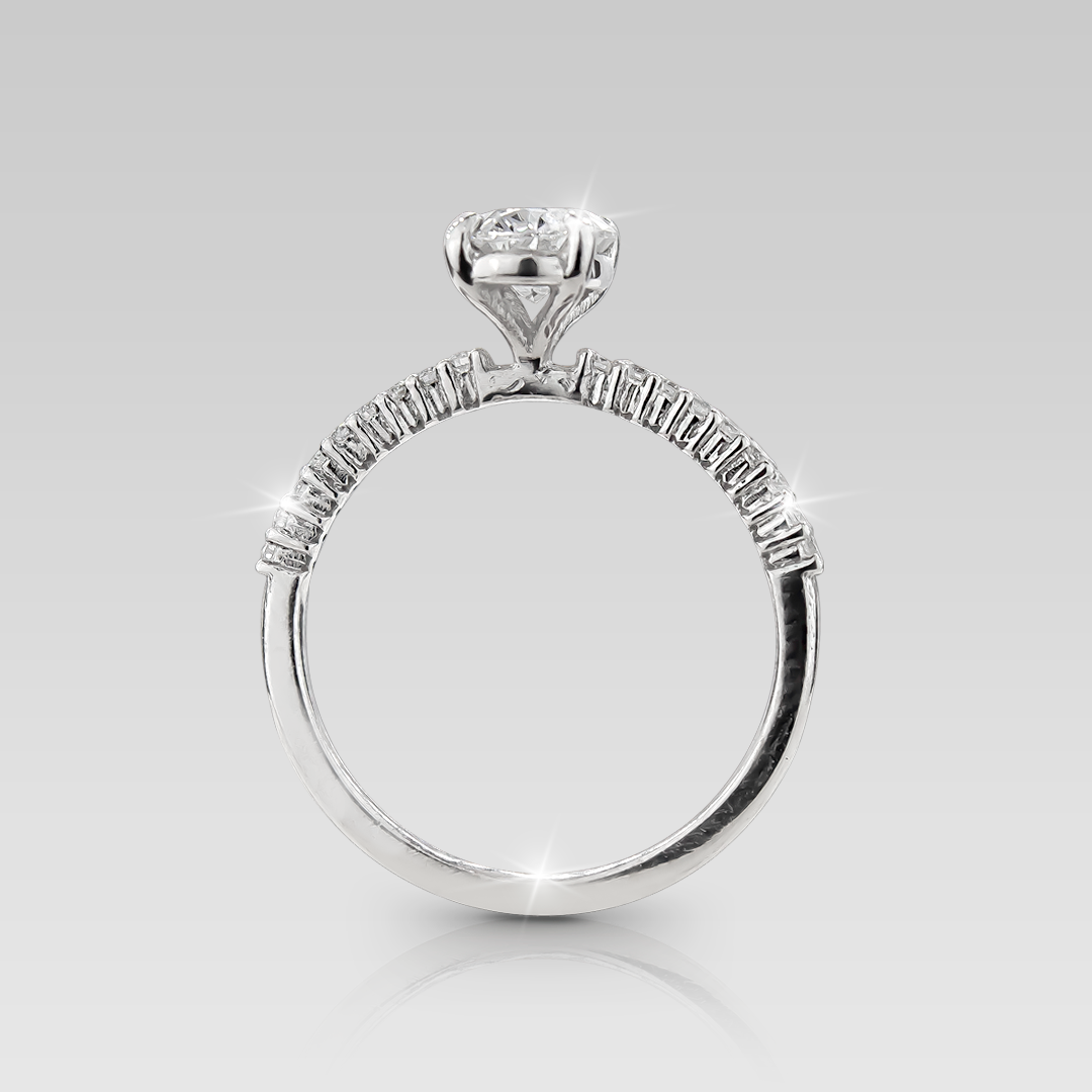 Anillo de Compromiso Grace • Oval