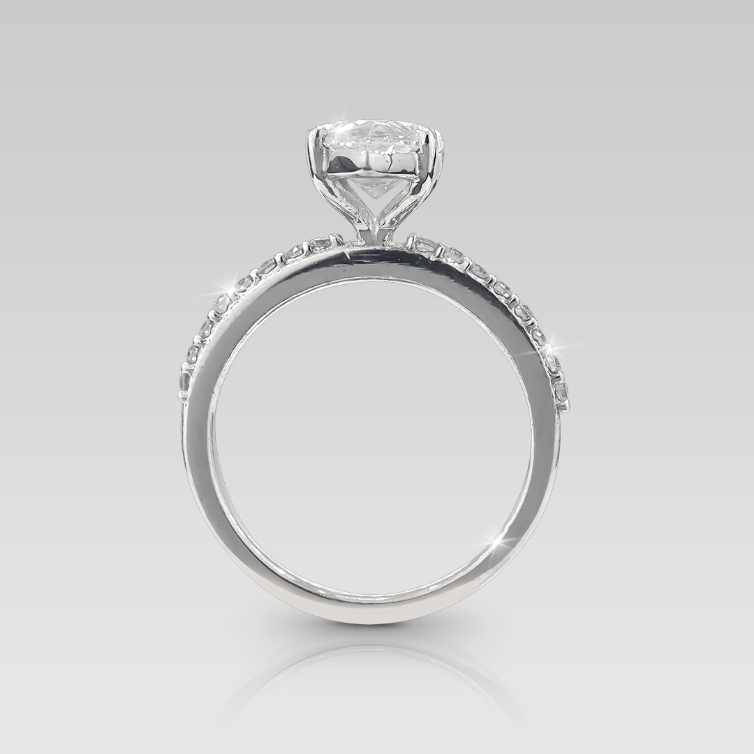 Anillo de Compromiso Royale Pear