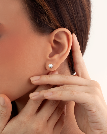 Zarcillos Piochas • 2.20 Carats