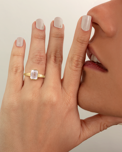 Anillo de Compromiso Anat • Emerald