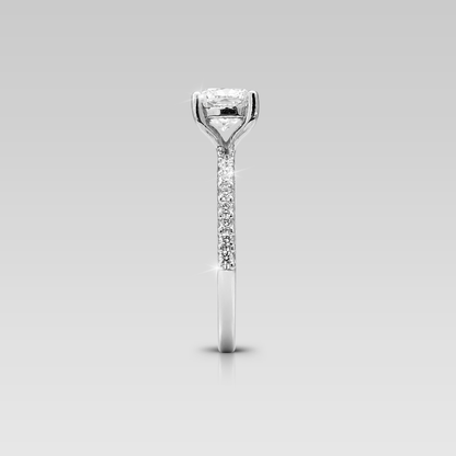 Anillo de Compromiso Queen • Cushion