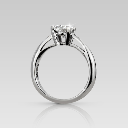 Anillo de Compromiso Solitario Especial • Oval
