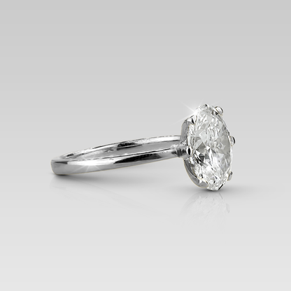 Anillo de Compromiso Solitario Adamant • Oval