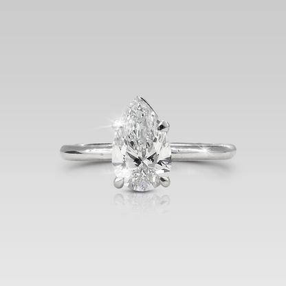 Anillo de Compromiso Solitario Adamant • Pear